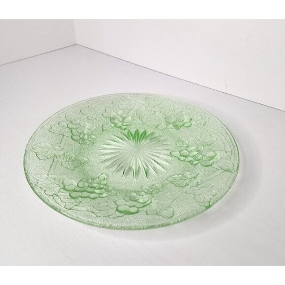ONE VINTAGE Imperial Glass Arbor Grape Vine Lunch Plate Vaseline glass Uranium